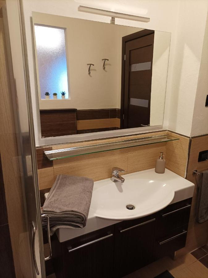 Il Nido Apartamento Alba  Exterior foto